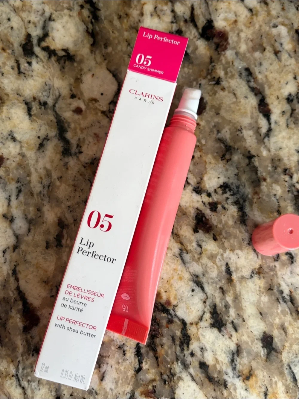 ⚡️🖤Clarins Candy Shimmer Lip Perfector